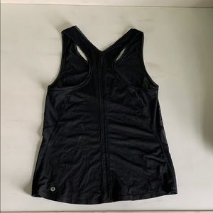 Black lululemon tank top